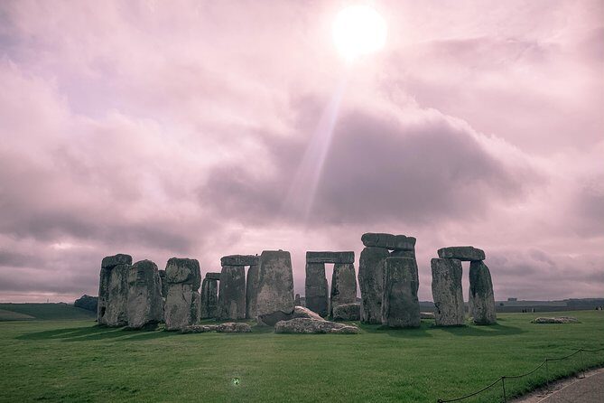 Private Day Tour to Stonehenge and Glastonbury - Timing, pacing, and what to wear for a 10-hour day