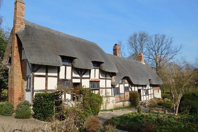 Private Day Tour to Stratford-Upon-Avon - All things Shakespeare - Shakespeare’s Birthplace: Tudor life, family status, and the authorship debate