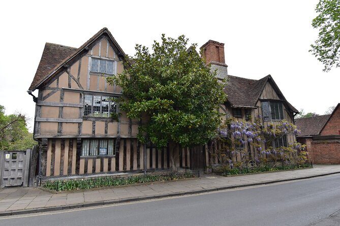 Private Day Tour to Stratford-Upon-Avon - All things Shakespeare - Hall’s Croft and Shakespeare’s New Place: family rise, wealth clues, and a garden built from absence