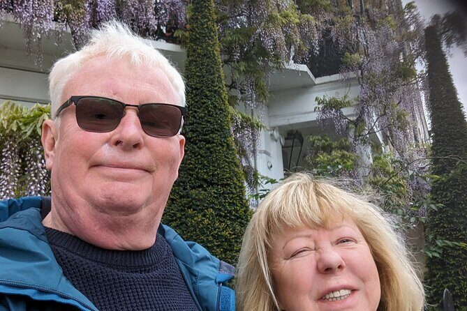 Private E-Bike Cycling Tour Destination London - The Peace Pagoda: Ken’s pagoda and a quiet pause