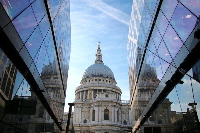 Private Group: Historical Pub Walking Tour of London - Getting Oriented: Cheapside Start and a Route Through the City’s Heart