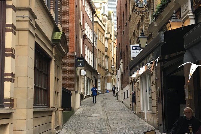 Private Guided and Chauffeured Tour of London - Price, Duration, and What $770.10 Buys You