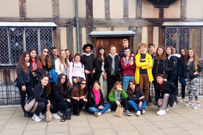 PRIVATE Guided tour of Shakespeare's Stratford Upon Avon - How the private Shakespeare walk fits into your Stratford day