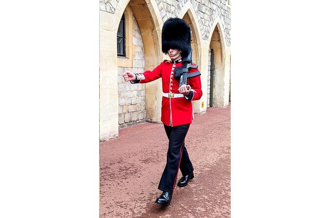 Private Half-Day Tour of Windsor Castle - Changing of the Foot Guards and St George’s Hall: Pageantry With Real Context