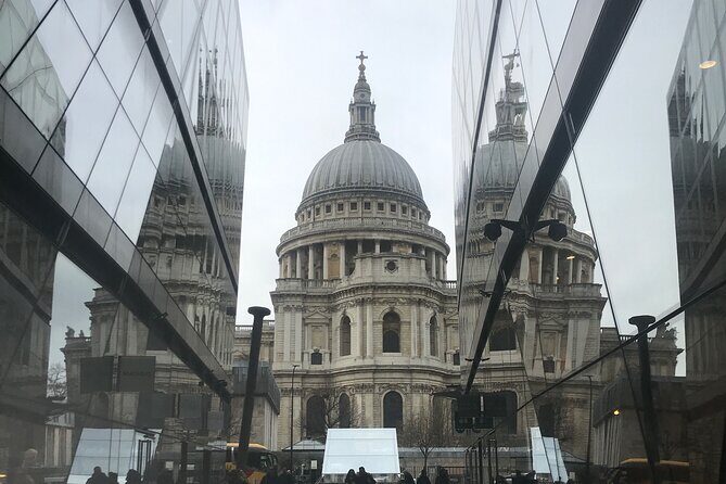 Private Half Day Tour on a London Cab - Whitehall to Trafalgar Square: Parliament Square, Downing Street, and a Film Connection