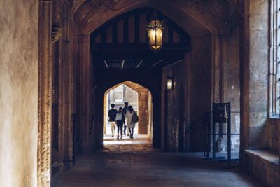 Private | Harry Potter Film Tour By Alumni™ & New College Entry - Meeting at 11 Broad Street: where to start and how not to miss your guide