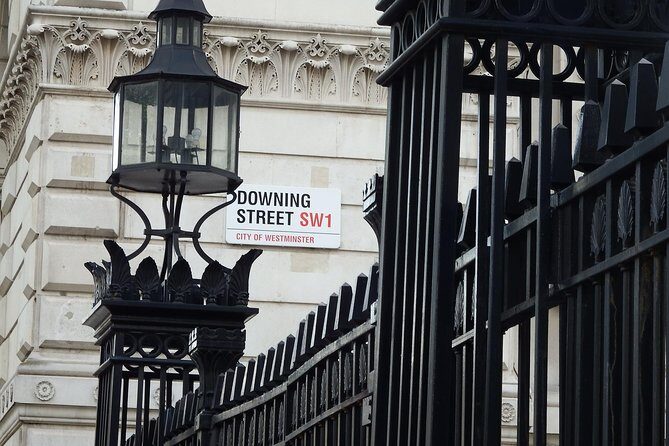 Private Harry Potter Walking Tour of London - Shakespeare’s Globe: a surprising pivot that still makes sense