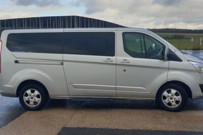 Private Kent castles - 8:30 AM Pickup and a Luxury Vehicle That Keeps You Moving