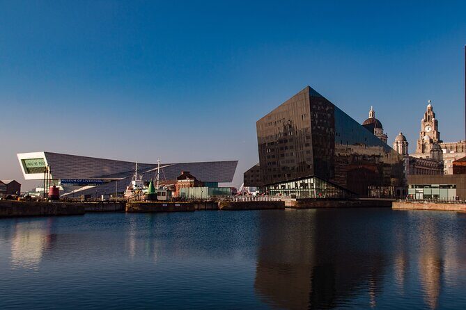 Private Liverpool Self-Guided Tour - Williamson Square, the Playhouse, and St John’s Beacon