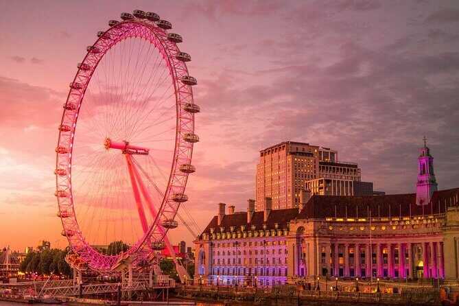 Private London Photo Shoot Tour with a Professional Photographer - How a Private Portrait Shoot Turns London Into Your Story
