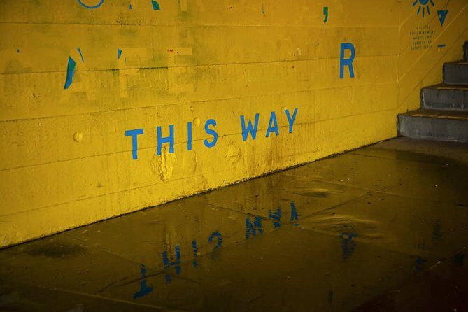 Private London Street Photography Workshop - Camera settings, focusing, and framing quick movers