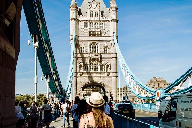 Private London Tour Tailored to Your Interests with a Local Best Suited to You - Getting oriented: Oxford Street and central London first impressions