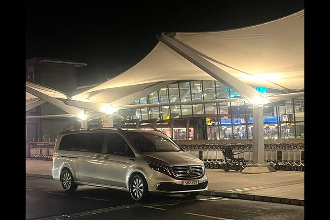 Private Luxury airport transfer - Pricing and value: $260.52 per group for up to 7