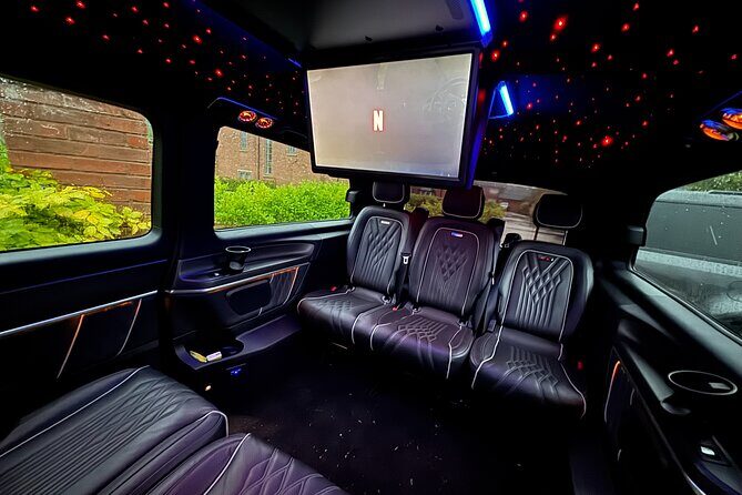 Private One Day Luxury Tour of The Cotswolds - Pickup, comfort, and the Wi‑Fi advantage