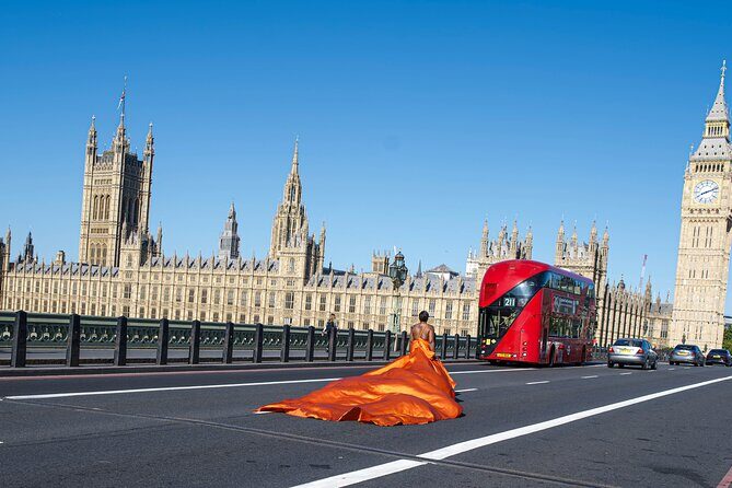 Private Photography of Flying Dress Africa - Big Ben to the Thames: how the 1-hour shoot flows