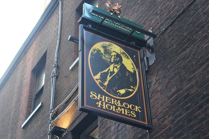 Private Pub Tour of Central London - Why the guide is the real attraction (not just the pubs)