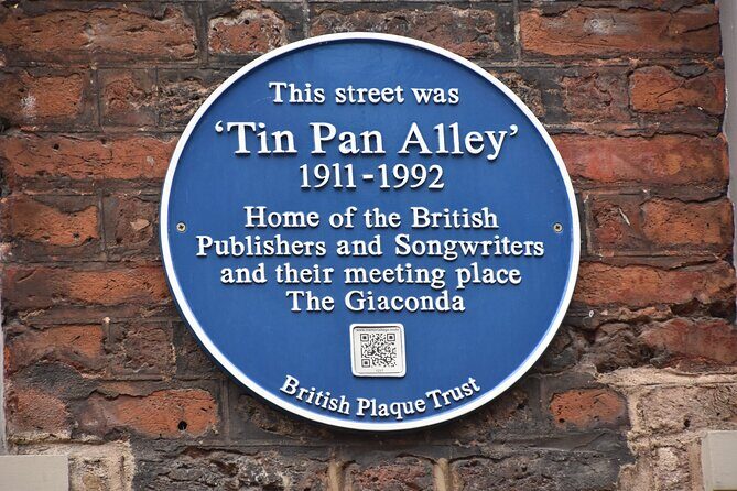 Private Rock 'n' Roll Music Tour of Central London - 3 Savile Row, Cordings, and Hotel Café Royal: The Beatles’ Office Life to Ziggy’s Exit Party