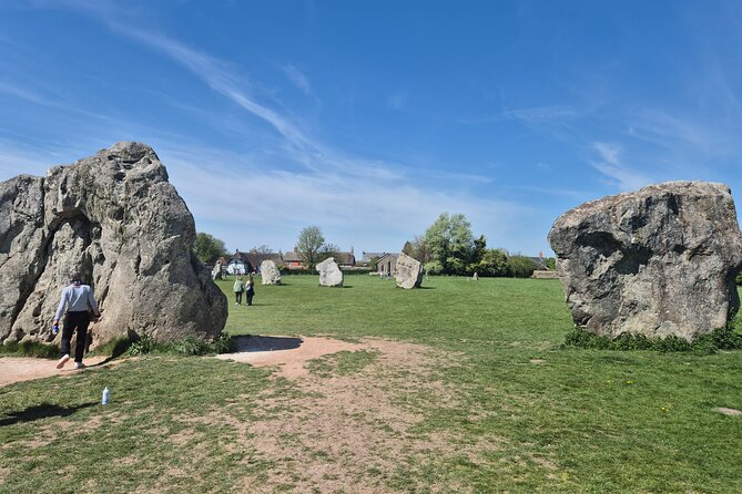 Private Stonehenge, Avebury & Mystical Car Tour + Guide - Cherhill White Horse: a quick stop that adds layers