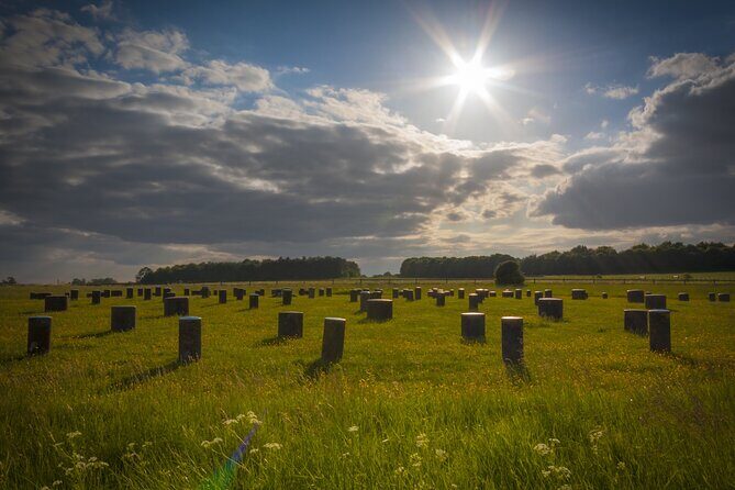 Private Stonehenge, Woodhenge, Avebury Stone Circle Day Tour - The guide factor: narration and flexibility in real life