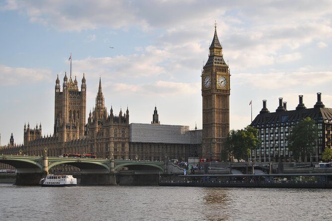 Private Tour: Chauffeur-Driven Tour of London - Westminster and the royal sights: where your time should go