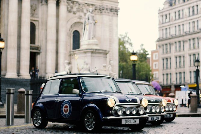 Private Tour of London's Landmarks in a Classic Car - Stop-by-Stop: Crowned Power, Parliament, and the Historic Core