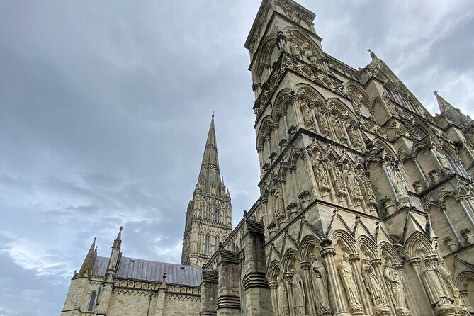 Private Tour of Stonehenge and Salisbury Cathedral - Comfort and small-group logistics that actually matter