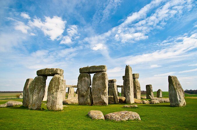 Private Tour of Stonehenge, Bath and Castle Combe. - Tickets, lunch, and the real cost picture