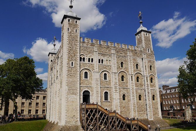 Private Tour of The Tower of London - Jewel House: Crown Jewels time and how to look like a pro