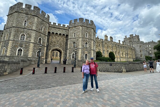 Private Tour of Windsor Town with Skip-the-Line Castle Tickets - Key highlights to look for