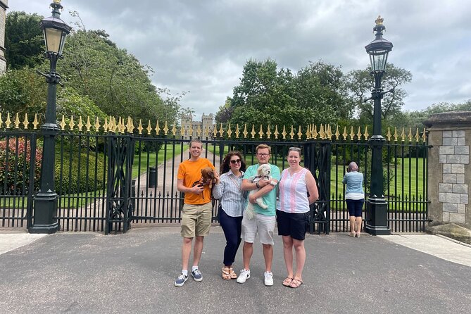 Private Tour of Windsor Town with Skip-the-Line Castle Tickets - Alexandra Gardens and the Thames: the scenery does the storytelling