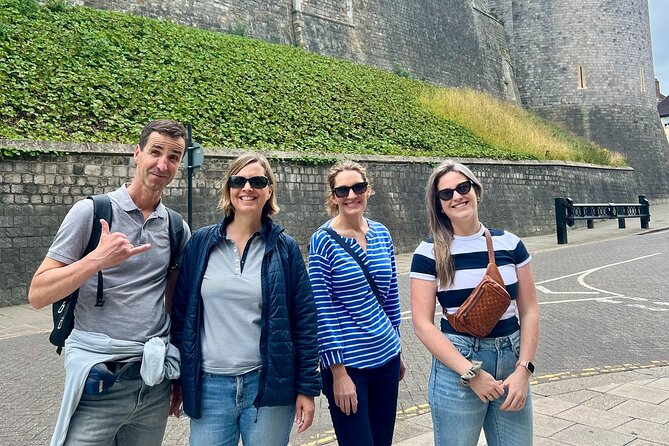 Private Tour of Windsor Town with Skip-the-Line Castle Tickets - Windsor Castle at the end: included entry and why skip-the-line matters