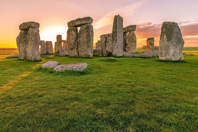 Private Tour to Stonehenge and Highclere Castle (Downton Abbey) - Stonehenge entry plus the shuttle-bus flow