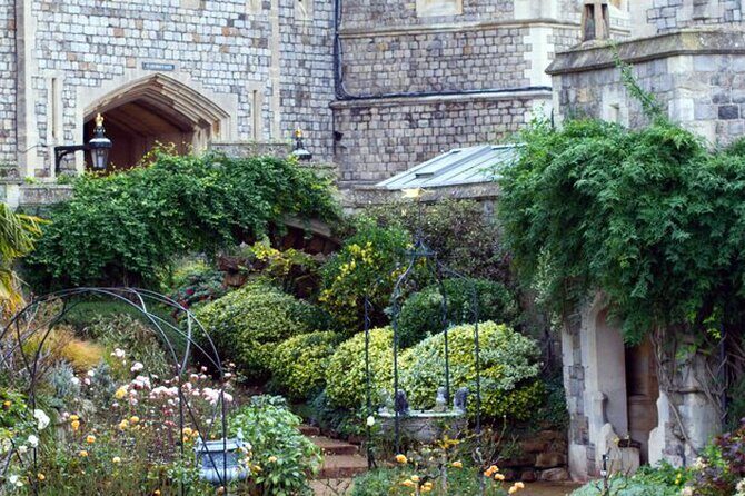 Private Tour: Windsor Castle Day Trip from London - The optional Hampton Court add-on for more royal sightseeing