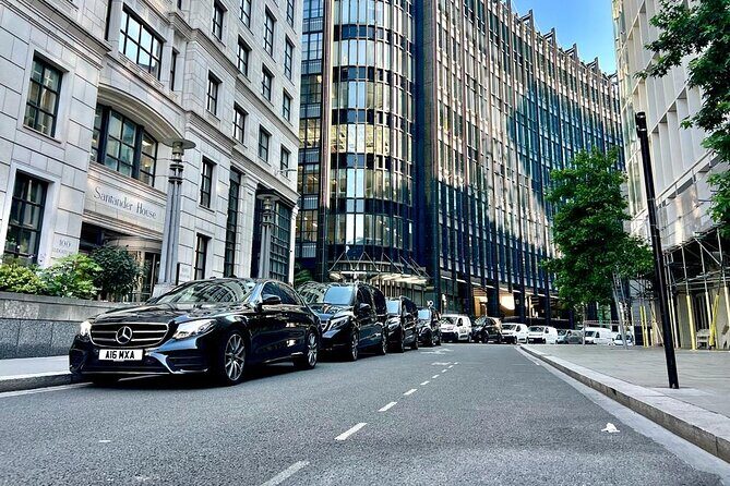 Private transfer any London hotel to/from Southampton Cruise Port - The Meet-and-Greet System: Where Your Driver Actually Shows Up