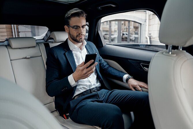 Private Transfer from Heathrow airport to Southampton - Choosing the Right Vehicle for Your Group and Luggage