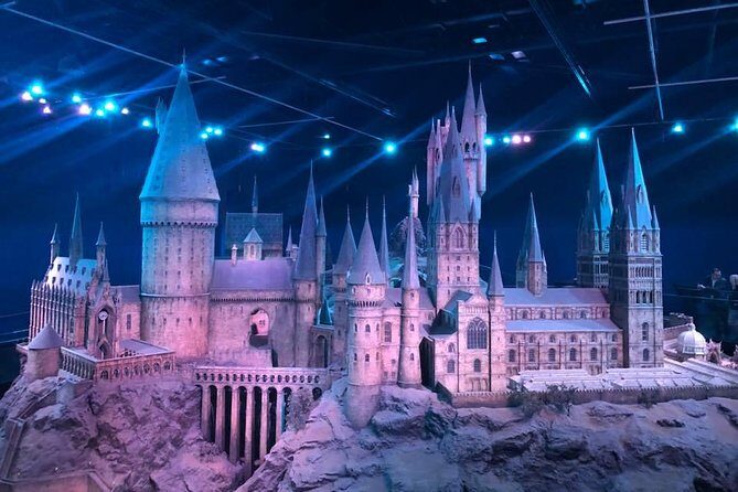 Private Transfers between London & Harry Potter Warner Studio - Return Trip: Keeping Your Evening From Getting Messy