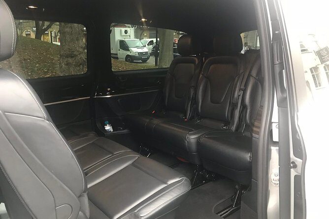 Private Transfers From Heathrow Airport to Central London - The Heathrow arrivals-to-car moment (where stress usually lives)