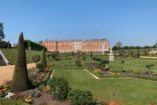 Private Vehicle To Hampton Court Palace From London With Admission Tickets - Hampton Court Palace: State Apartments and Royal Rooms