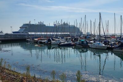 Private Walking Tour of Southampton - Tudor House and Garden to Town Quay: The Port City Before the Famous Voyages