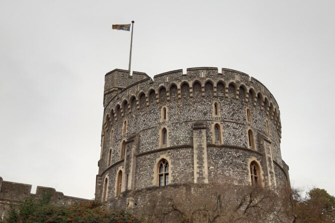 Private Walking Tour with Accredited Expert Guide Windsor Castle - State Apartments: Queen Mary’s Dolls House and the rooms everyone wants