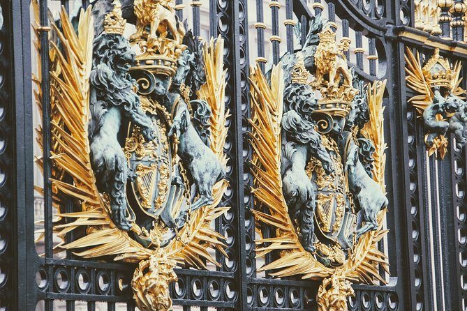 Private Westminster, Whitehall, and Windsor Castle Tour by Train - Windsor Castle: St George’s Chapel First, Then Your Own Time