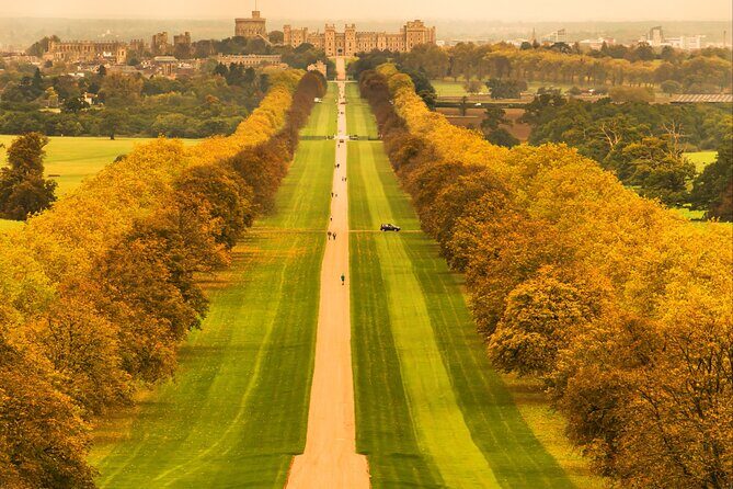 Private Windsor Castle, Stonehenge, The City of Bath Day Tour - Private transport with real comfort (and fewer hassles)
