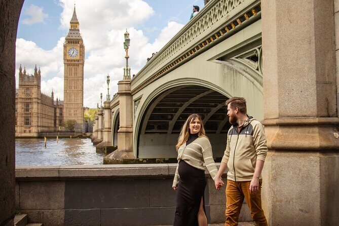 Professional Private Couple Photoshoot - Why Big Ben and the London Eye work for couples