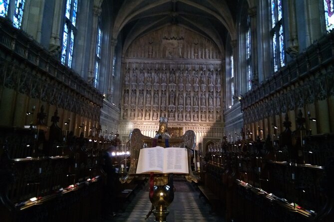 Prospective Oxford Students Entry Advice- Private Group tour - Bodleian Library from outside: why you don’t miss the point