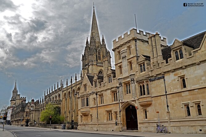 Prospective Oxford Students Entry Advice- Private Group tour - Balliol and St John’s: timing matters for college entries