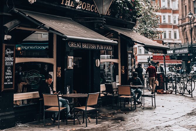 Pub & History Tour London (History & Beers) - The beer and history connection, led by Chris