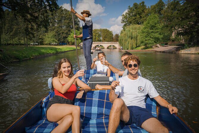 Punting Tour in Cambridge - The 45-minute route: what you’ll see at each stop