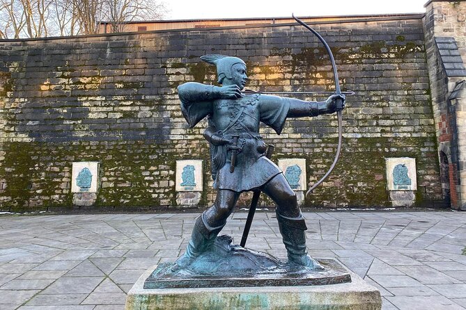 Robin Hood’s Nottingham: Interactive Game & Walking Tour - Price and timing: $7.19 for a 1–1.5 hour city workout