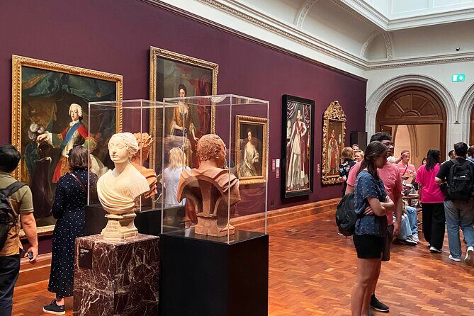Rogues and Rebels Private Tour in National Portrait Gallery - Themes You’ll Walk Through: Rebels, Suffragettes, Writers, Reformers
