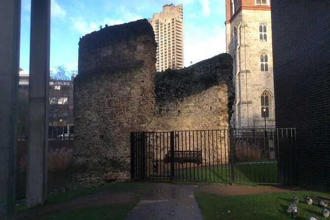 Roman London Private Walking Tour - The Royal Exchange and Leadenhall Market: Roman layers under major landmarks